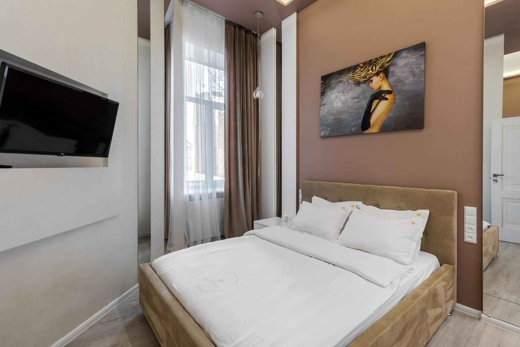 Апартаменты Royal Stylish In The Old *